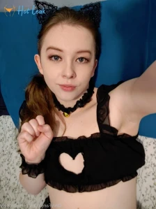 5638952