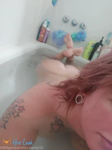 5783672