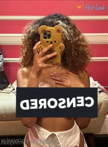 5647328