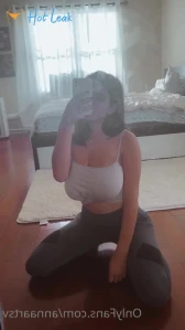 1402589