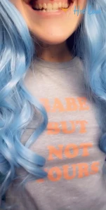 10582863