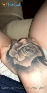4977308