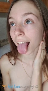 1468192