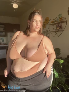 5263884
