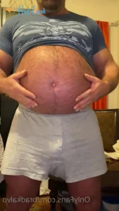 4983488