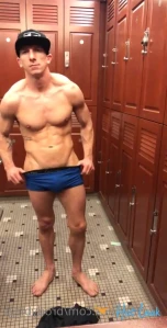 4985156