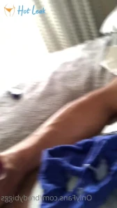 4985189