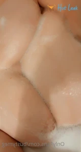 4985998
