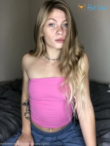 5623239