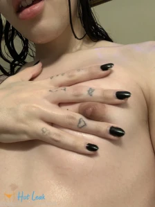 5622259