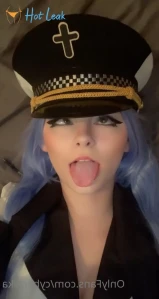 4999668
