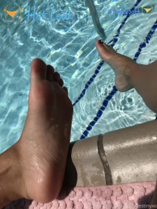 11703652
