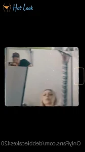 10852463