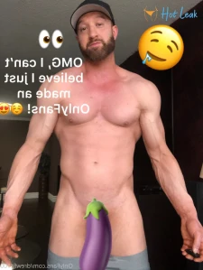 5792898