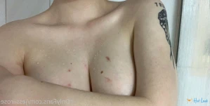 5762898