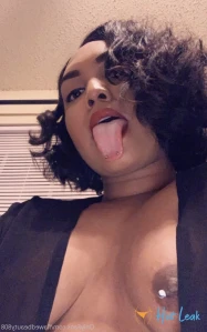 5575673