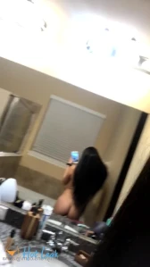 10577448