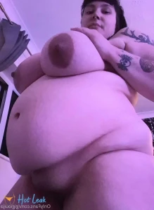 5626018