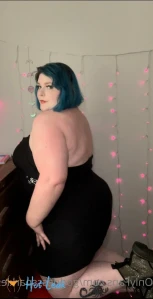 5598040
