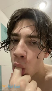 5691962