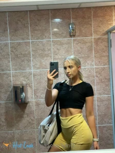 5687387