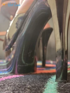 5686720