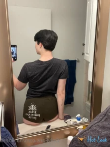 5586884