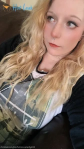 5749203