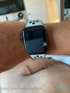 5774877