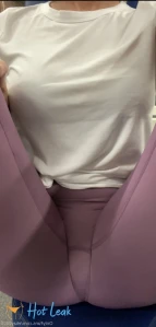 5602389