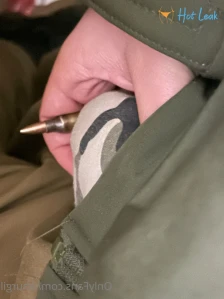 5764098