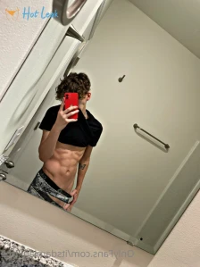 5574602