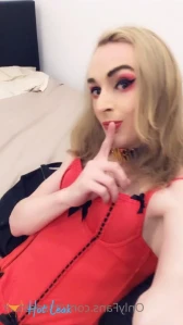 8700555
