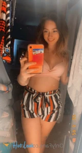 5557713