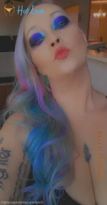 5563688