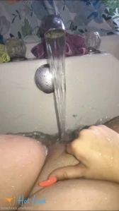 5554284