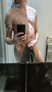 5663983
