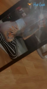 10572162