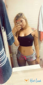 5728398