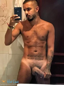 5627252