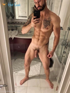 5627553