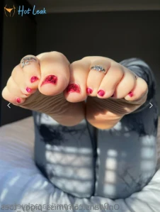 9764962