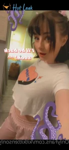 5543822