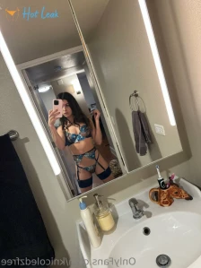 10833178