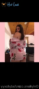 10864917