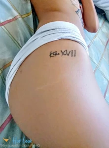 5698081