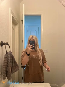 5587197