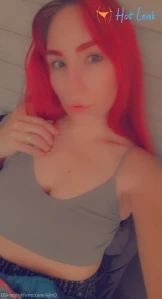 5679557