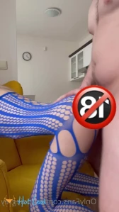 5198403