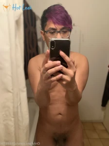 5636779